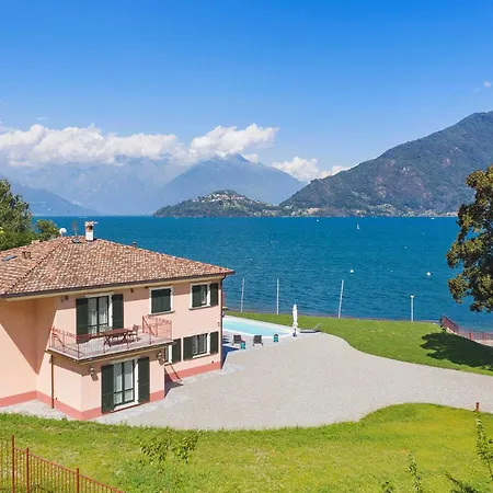 New Stunning With Pool And Beach Access *