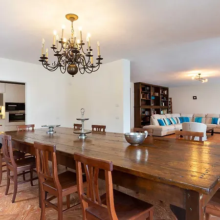 Villa New Stunning With Pool And Beach Access