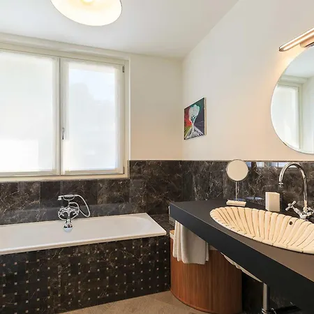 New Stunning With Pool And Beach Access Villa Carlazzo