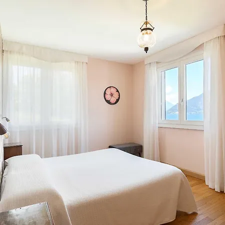 New Stunning With Pool And Beach Access Villa Carlazzo